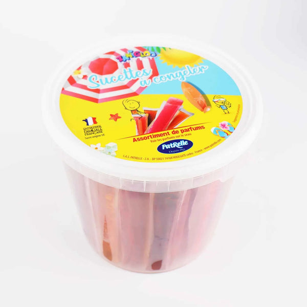 Seau transparent de 110 fusettes Zanigloo avec couvercle jaune illustrant des bâtonnets à glacer.
