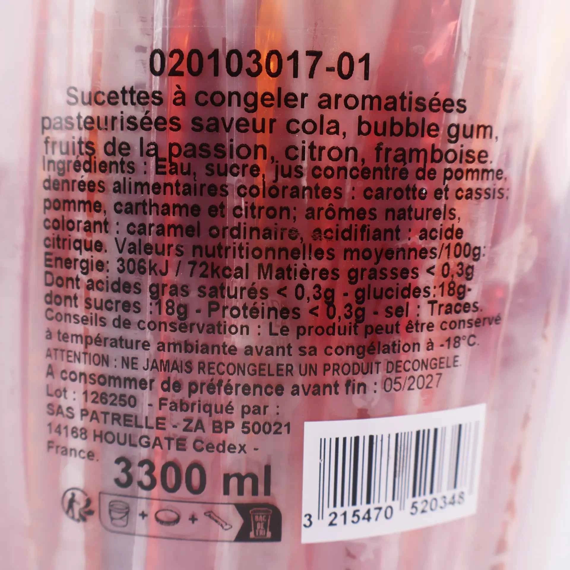 Zoom sur l'étiquette transparente du seau précisant la contenance de 3300 ml et les informations légales.