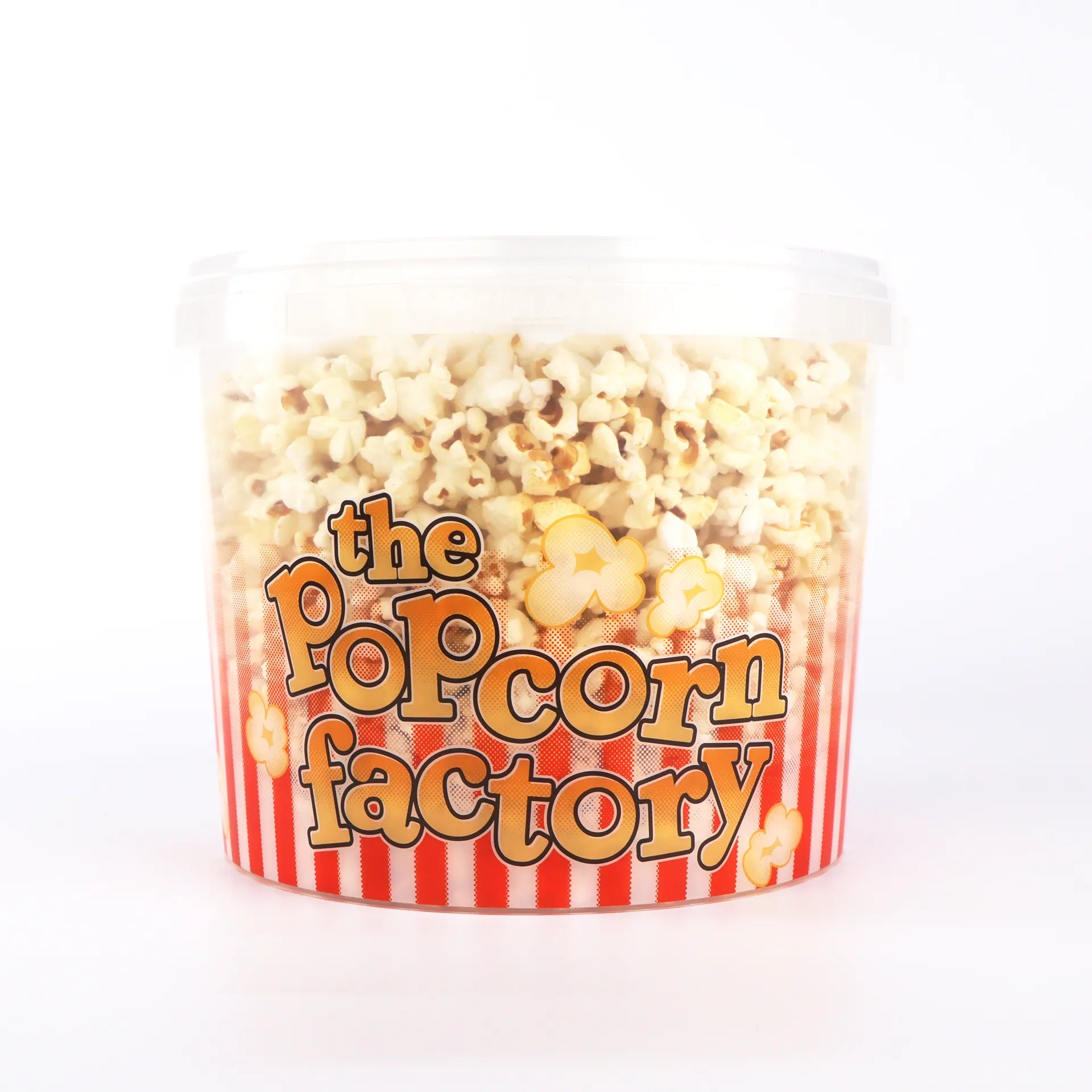 ALT : Grand seau familial de 5L "The Popcorn Factory" rayé rouge et blanc rempli de pop-corn sucré croustillant.