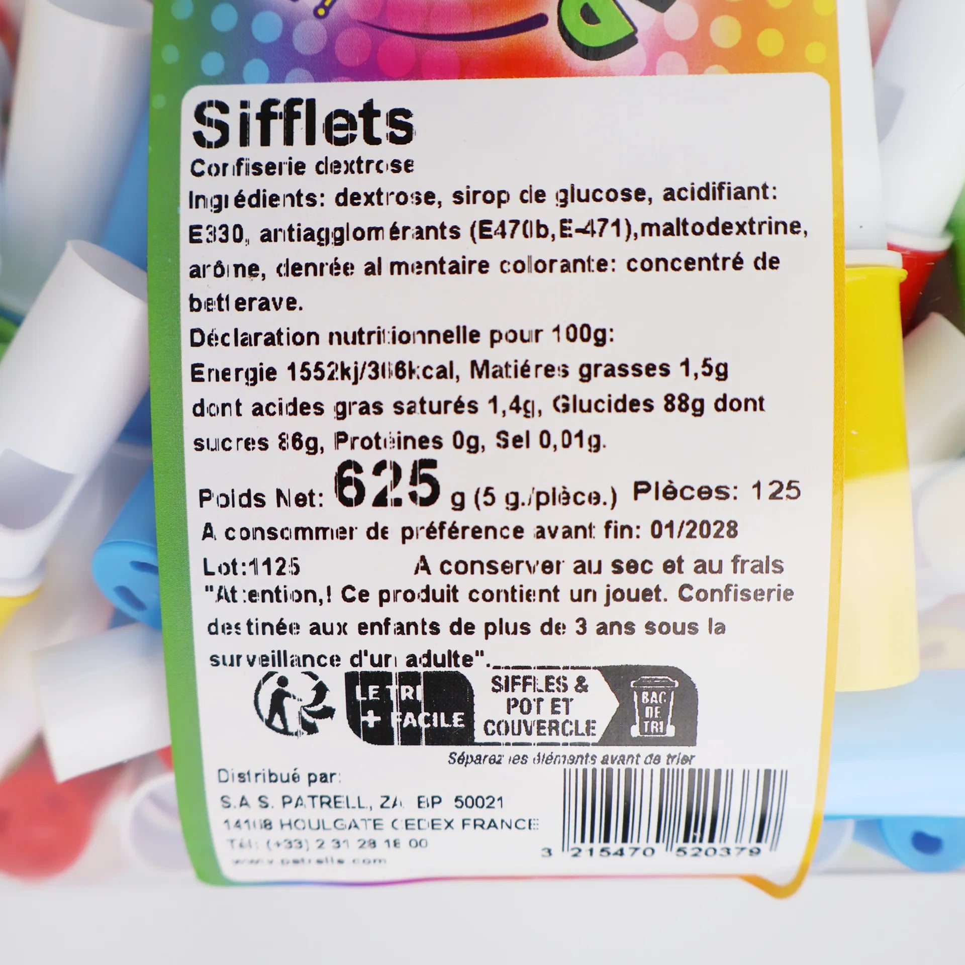 Détail de l'étiquette arrière du pot indiquant les ingrédients et les valeurs nutritionnelles.
